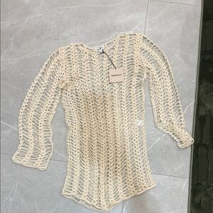 Superdown Cream Crew Neck Sweater with Airy Texture